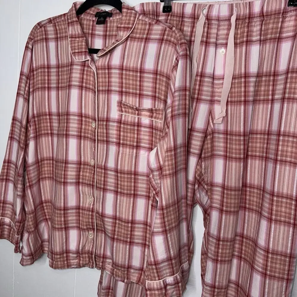 J. Crew Women’s Flannel Long Sleeve Pajama Set Blush Tartan Size XL